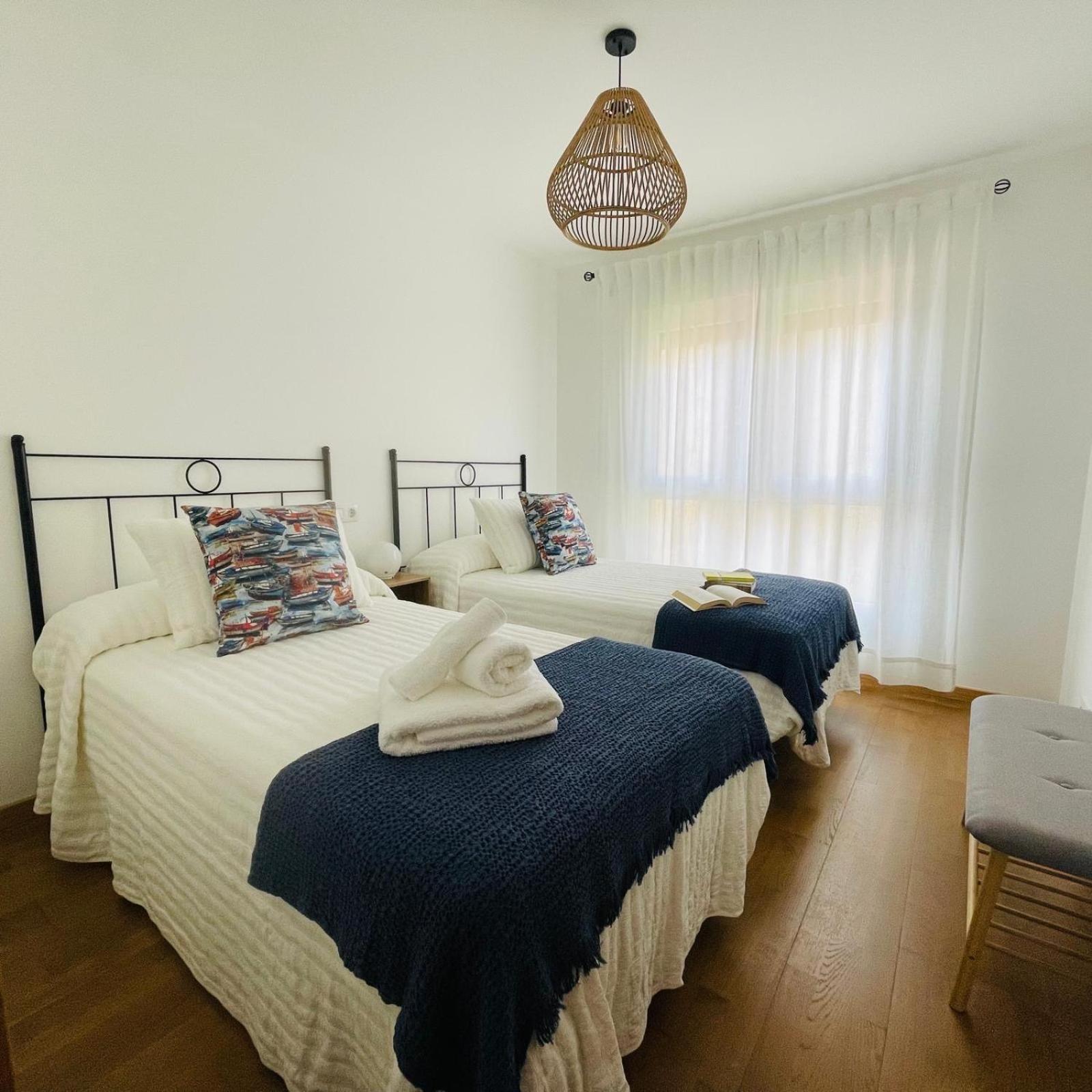 Apartamento Beirada 1 En Porto De Portocubelo Con Parking Lira  Exteriör bild